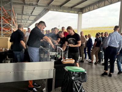 Wsp�lne grillowanie